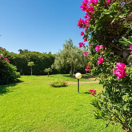 בית נופש Carlo-2 By Interhome *